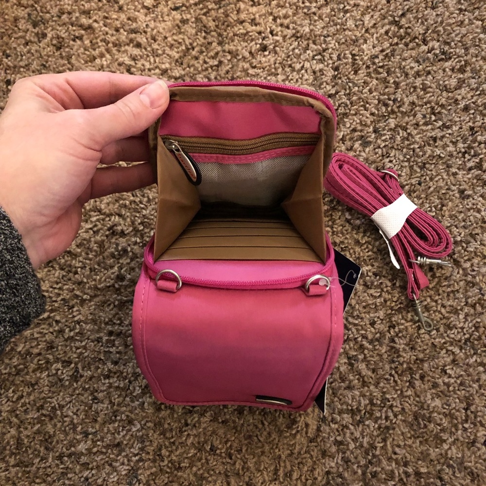 Travelon hot pink crossbody / belt purse - Picture 2 of 6